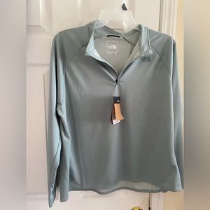 North face Long sleeve pull over